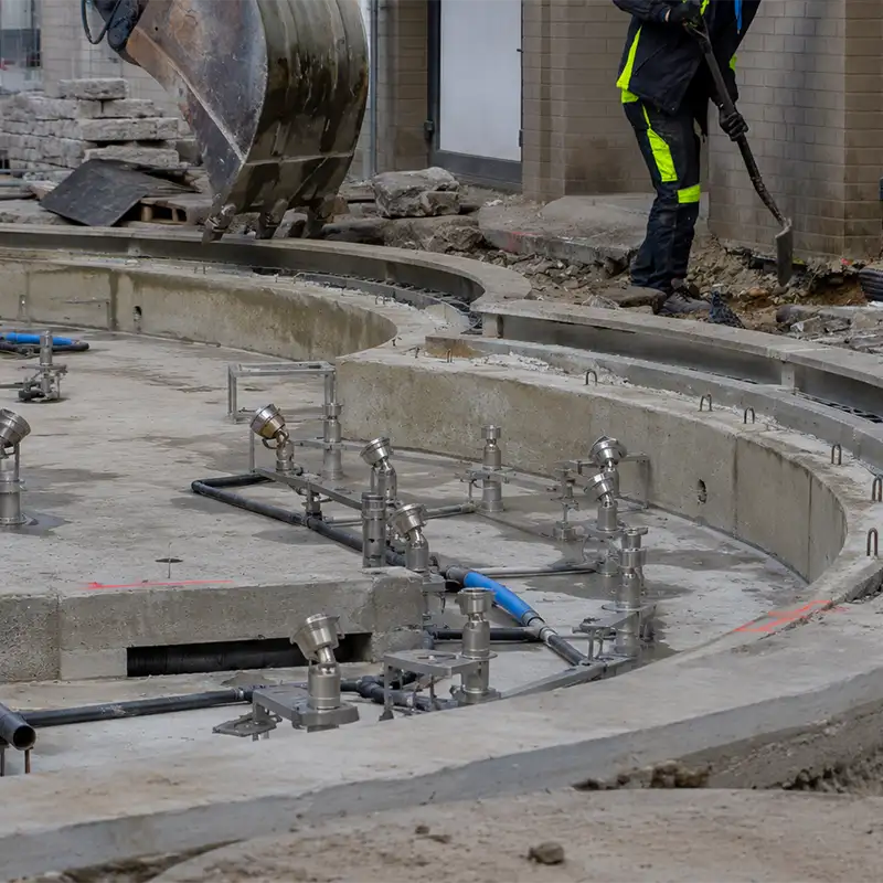 Ustigate water feature installation construction